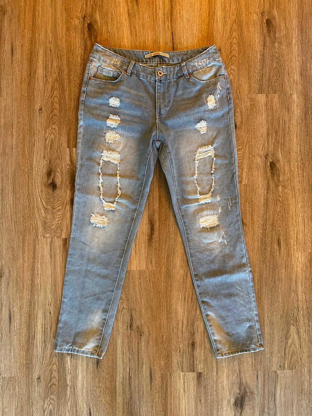 Highway Skinny Jeans Distressed Light Wash Size 11